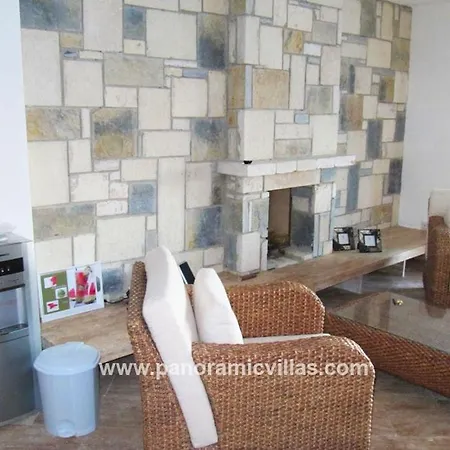 Sleeps 8 Pool Air Con * Gündoğan